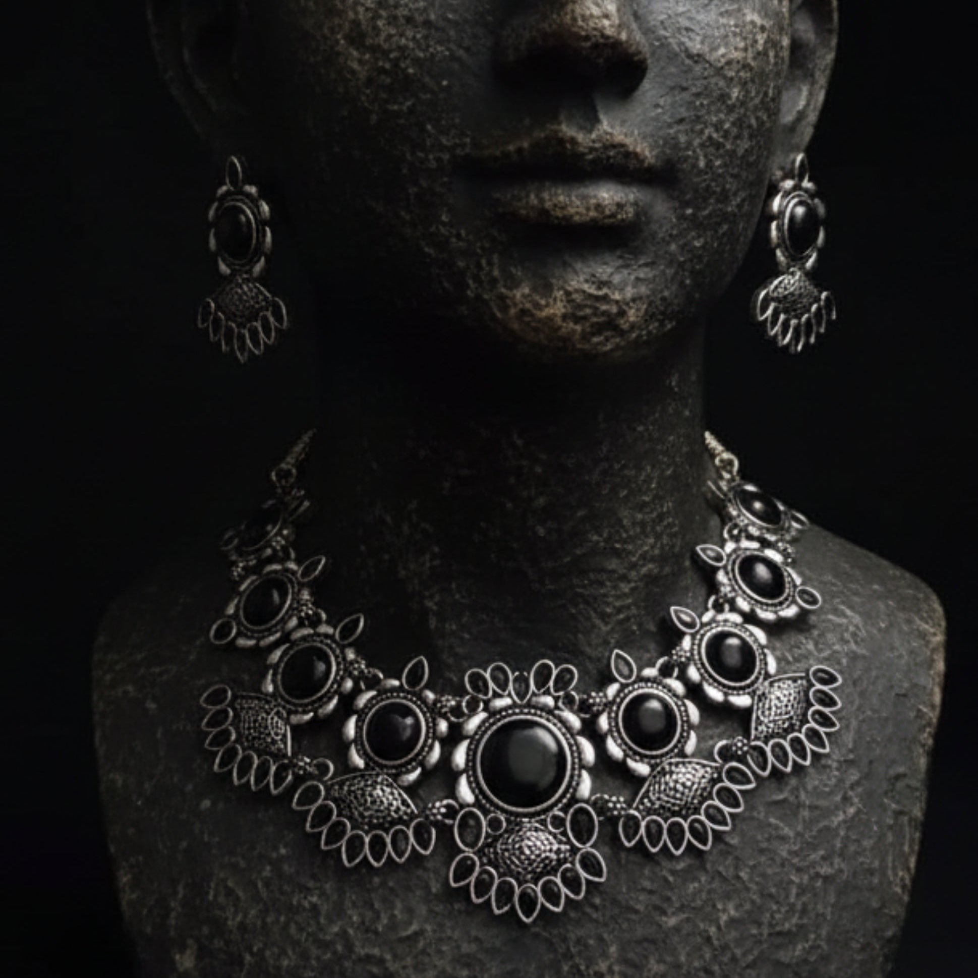 Noir Necklace by saburi